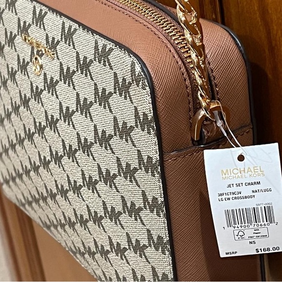 Michael Kors Large Jet Set Charm. EW Crossbody bag. New with tags - Picture 6 of 10